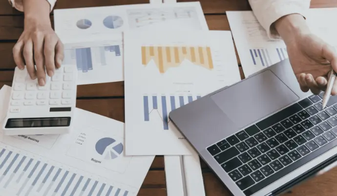 QuickBooks Online Bookkeeping for USA/Canadian Small Businesses.